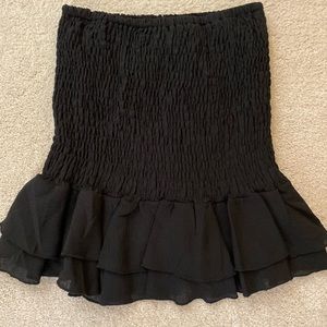 Size Large She & Sky Black Ruffle Skirt